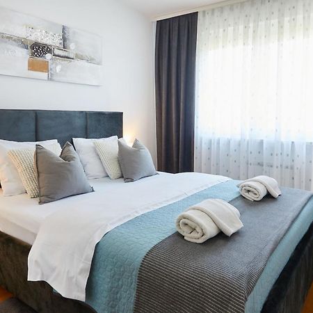 Spacious 2Bdr Apartment Near Business District زغرب المظهر الخارجي الصورة