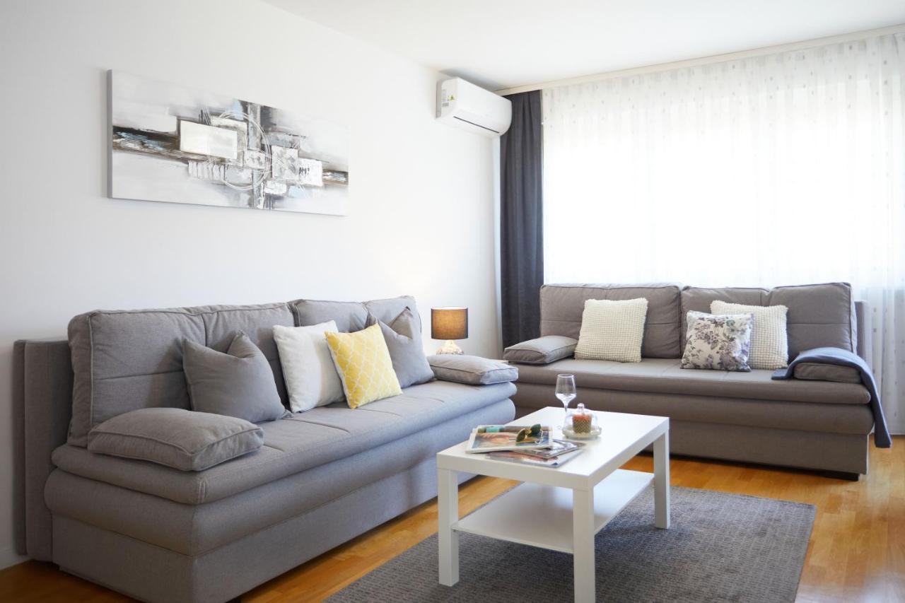 Spacious 2Bdr Apartment Near Business District زغرب المظهر الخارجي الصورة