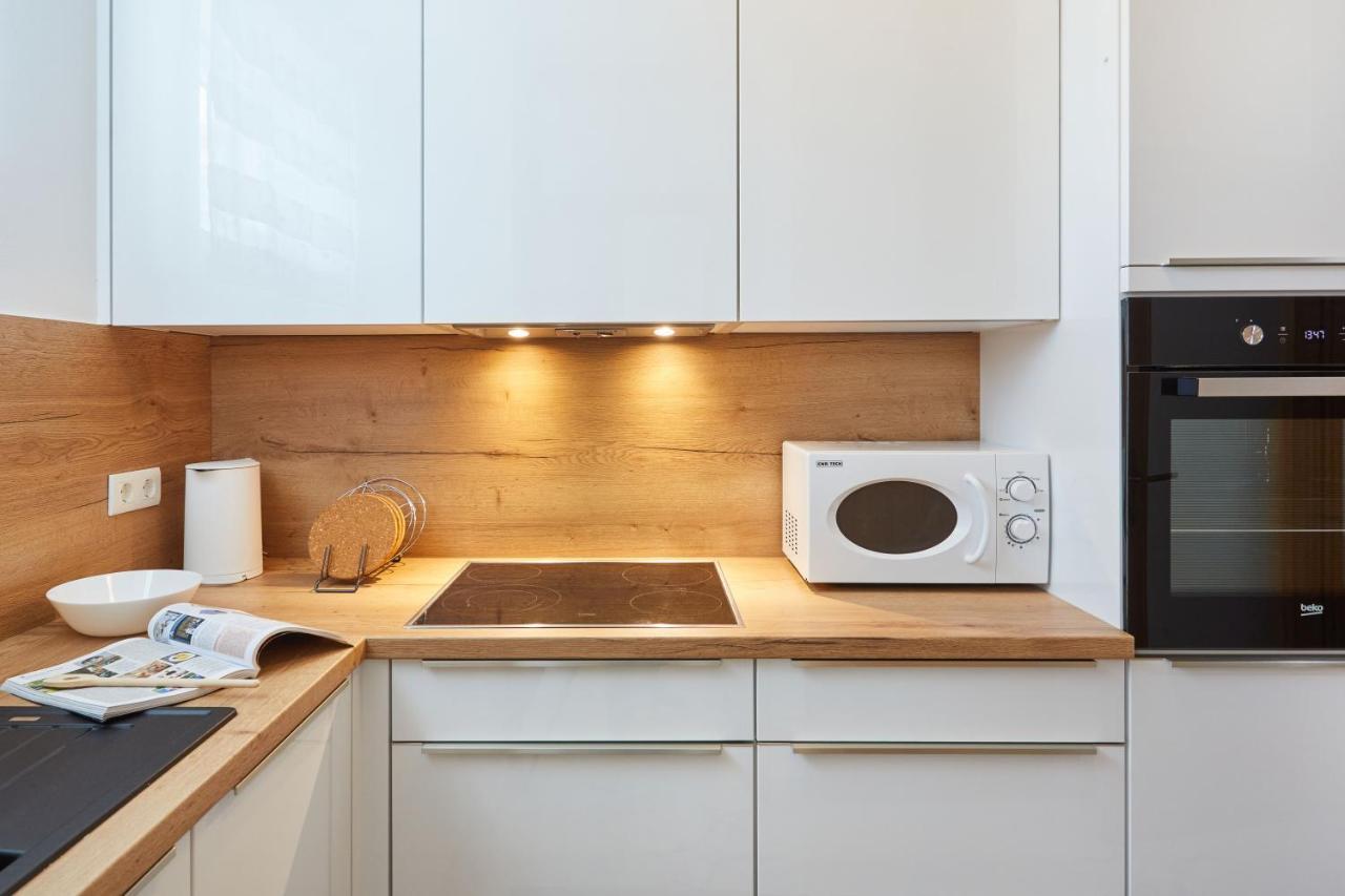 Spacious 2Bdr Apartment Near Business District زغرب المظهر الخارجي الصورة