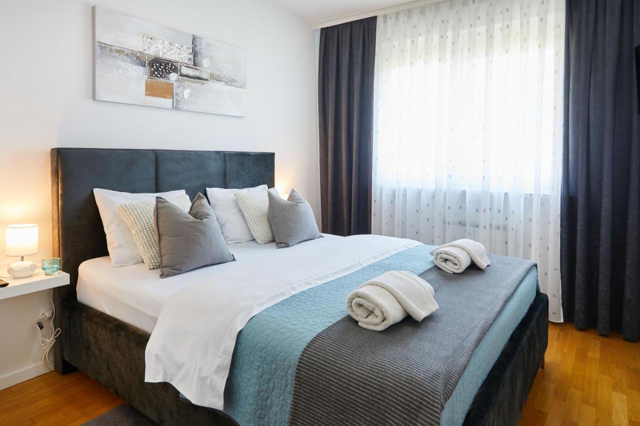 Spacious 2Bdr Apartment Near Business District زغرب المظهر الخارجي الصورة